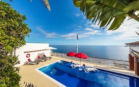 Villa Beach Club